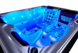 Гидромассажный спа бассейн Joyee SPA Barcelona